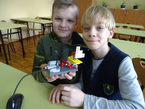 klockilego12019gtkim4