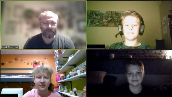 konurshagootwy20021d