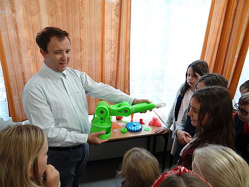 mechatronika2018rfrf235